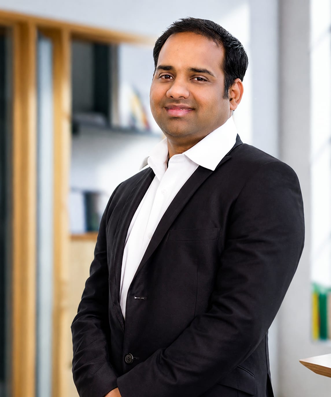 Yogesh Lakhani